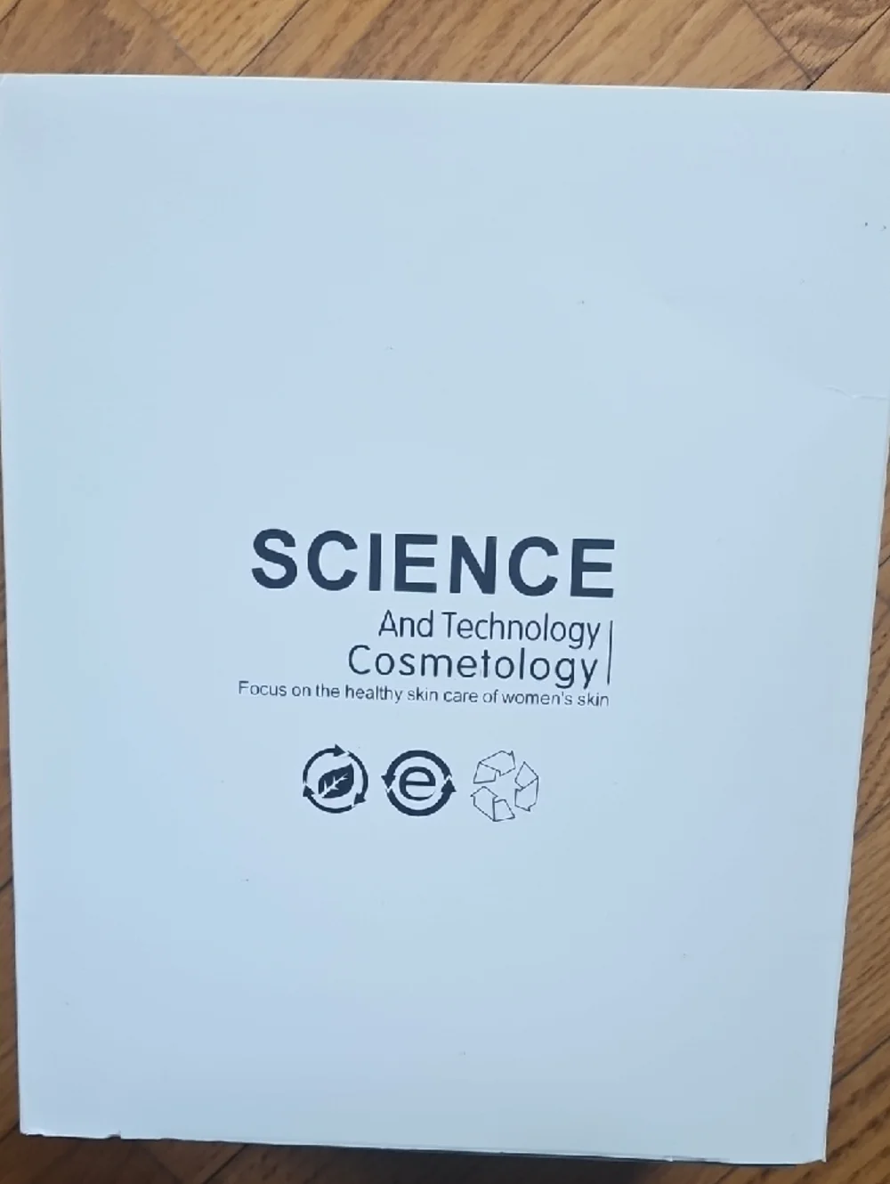 NWT White LED Facial Mask for Skincare Treatments